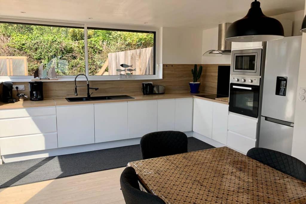 Maison Avec Spa Cote De Granit Rose Trégastel Екстериор снимка